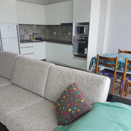 Amazing View To The Sea & Port Bay In 度假居 *