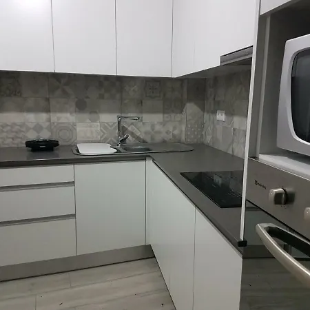 Amazing View To The Sea & Port Bay In * 莫什泰鲁什