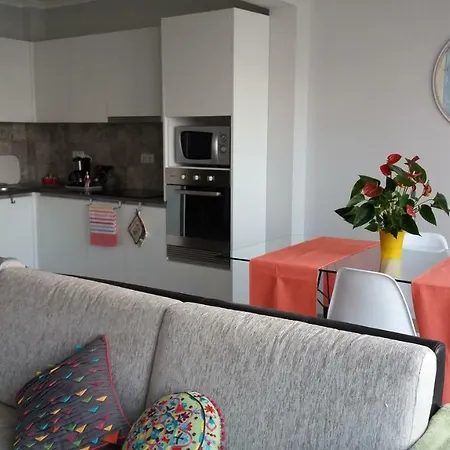 Сasa de vacaciones Amazing View To The Sea & Port Bay In