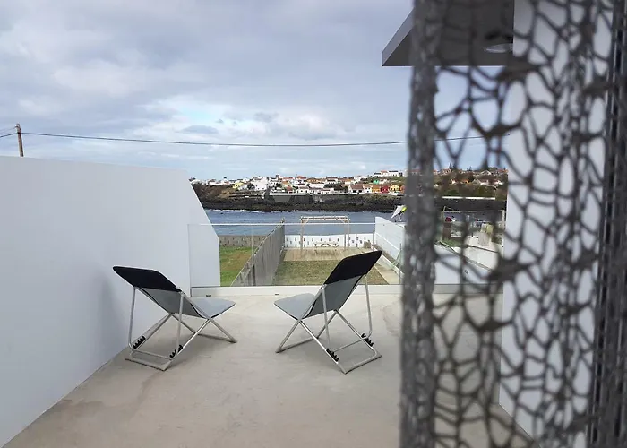 Amazing View To The Sea & Port Bay In * Mosteiros (Azores)